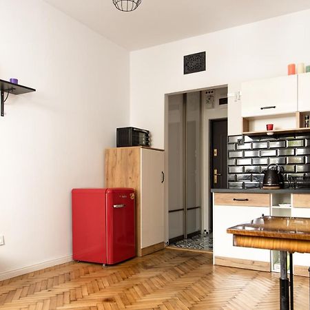 Poznanska Apartament Studio Apartment Varşovia Exterior foto